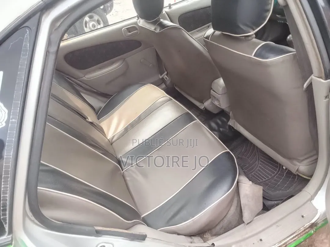 Toyota Corolla 2017 Vert