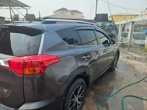 Toyota RAV4 2016 Gris