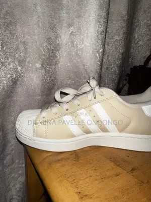 Adidas Chaussures