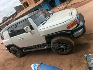 Toyota FJ Cruiser 2017 Beige