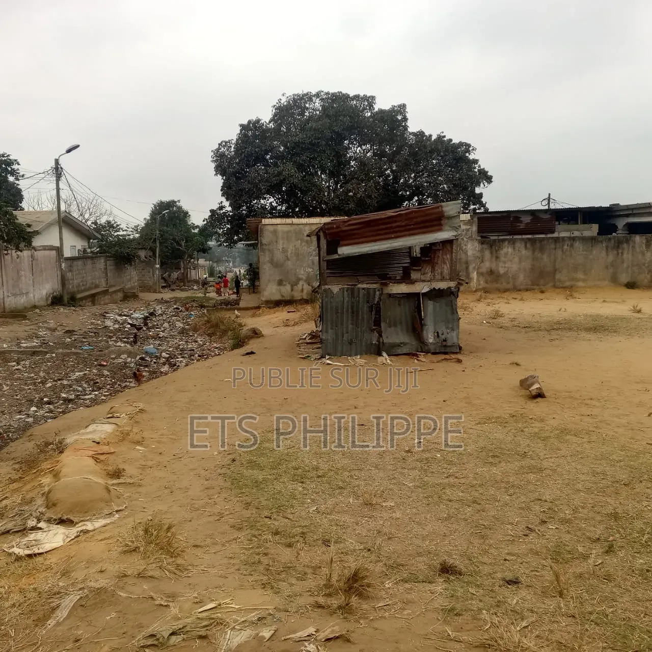 Parcelle À Vendre – Mont Kamba