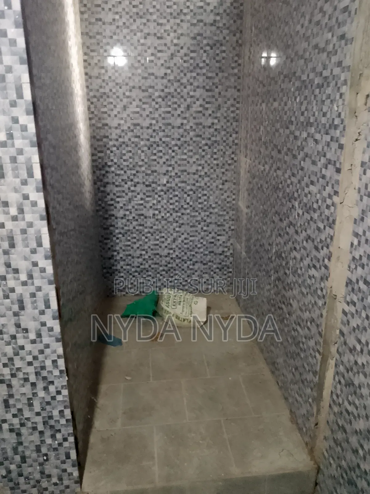 Agence Immobilière {{ Boutique Ou Magasin a Louer a Brazzaville}}