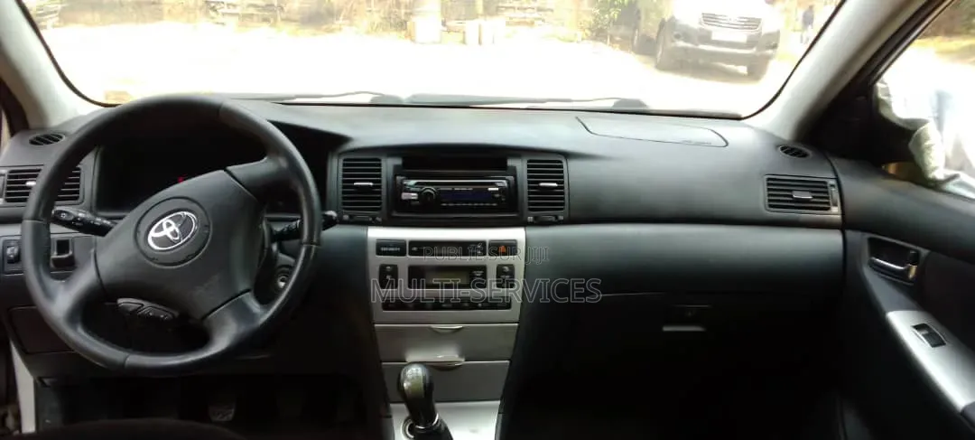 Toyota Corolla 2018 Gris