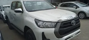 Toyota RAV4 2023 Blanc