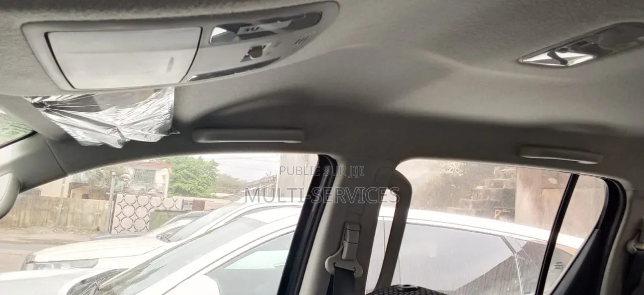 Toyota RAV4 2023 Blanc