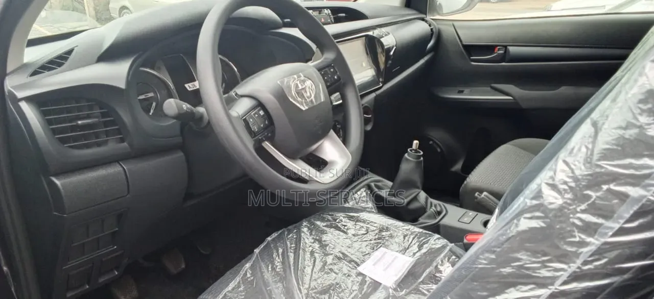 Toyota RAV4 2023 Blanc