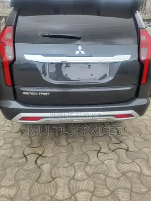 Mitsubishi Montero 2022 Noir