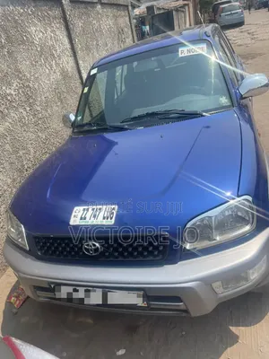 Toyota RAV4 2017 Bleu