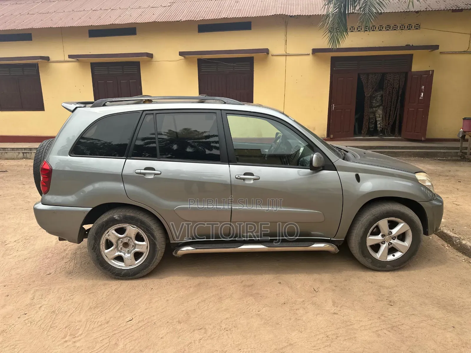 Toyota RAV4 2018 Gris
