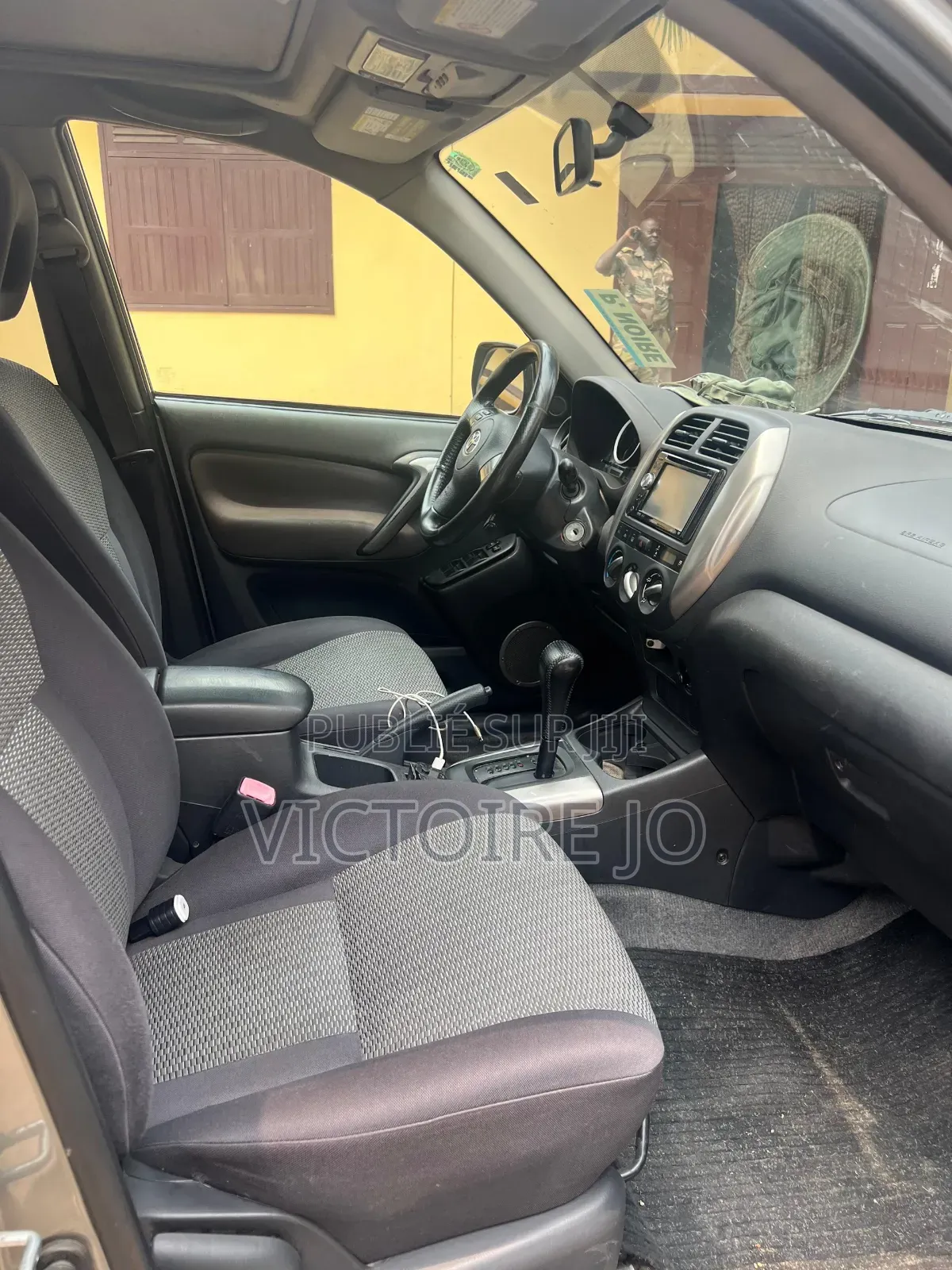 Toyota RAV4 2018 Gris