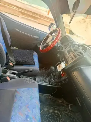Toyota RAV4 2016 Bleu