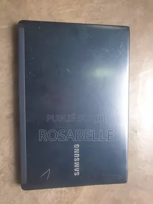 Ordinateur portable Samsung Q320 4GB Intel Core i5 HDD 500GB