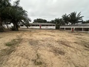 Bloc De 125 Parcelles À Vendre