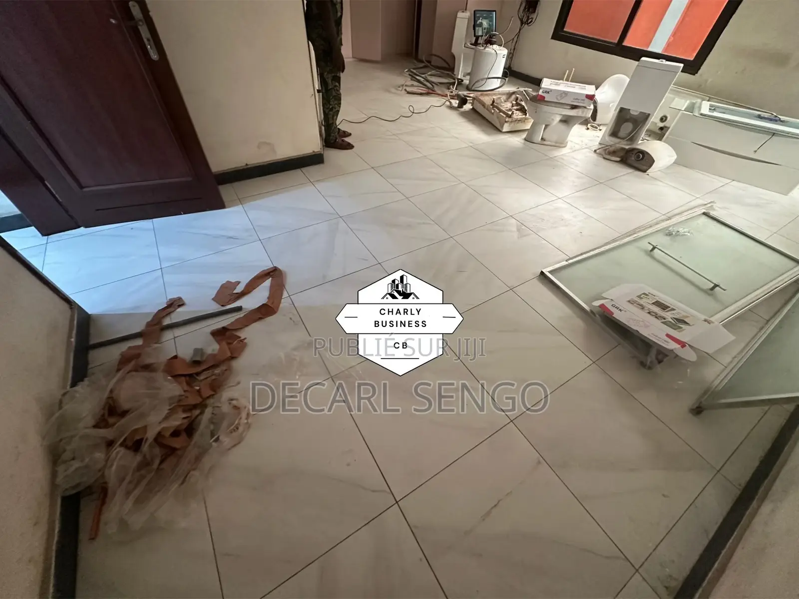 4chbre Villa dans Charly Business, Lumumba à Louer