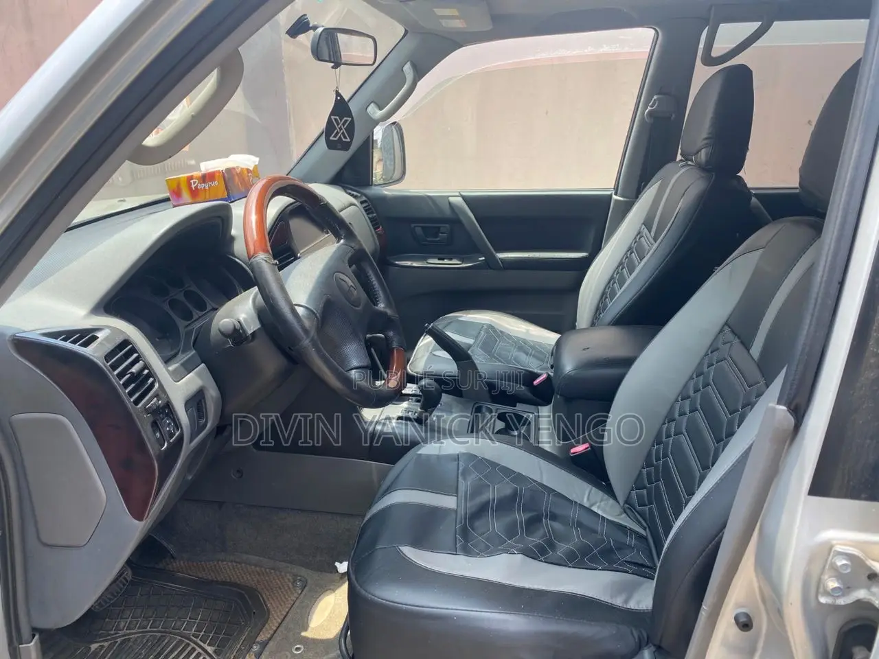 Mitsubishi Pajero 2009 Gris