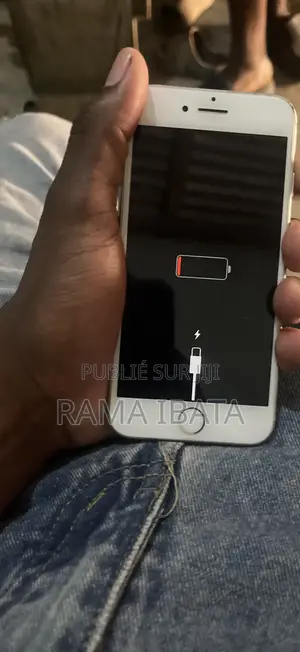 Nouveau Apple iPhone 7 32 GB Blanc