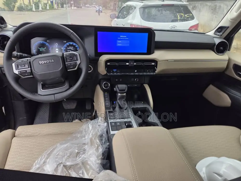 Nouveau Toyota Land Cruiser Prado VX-L 2026 Gris