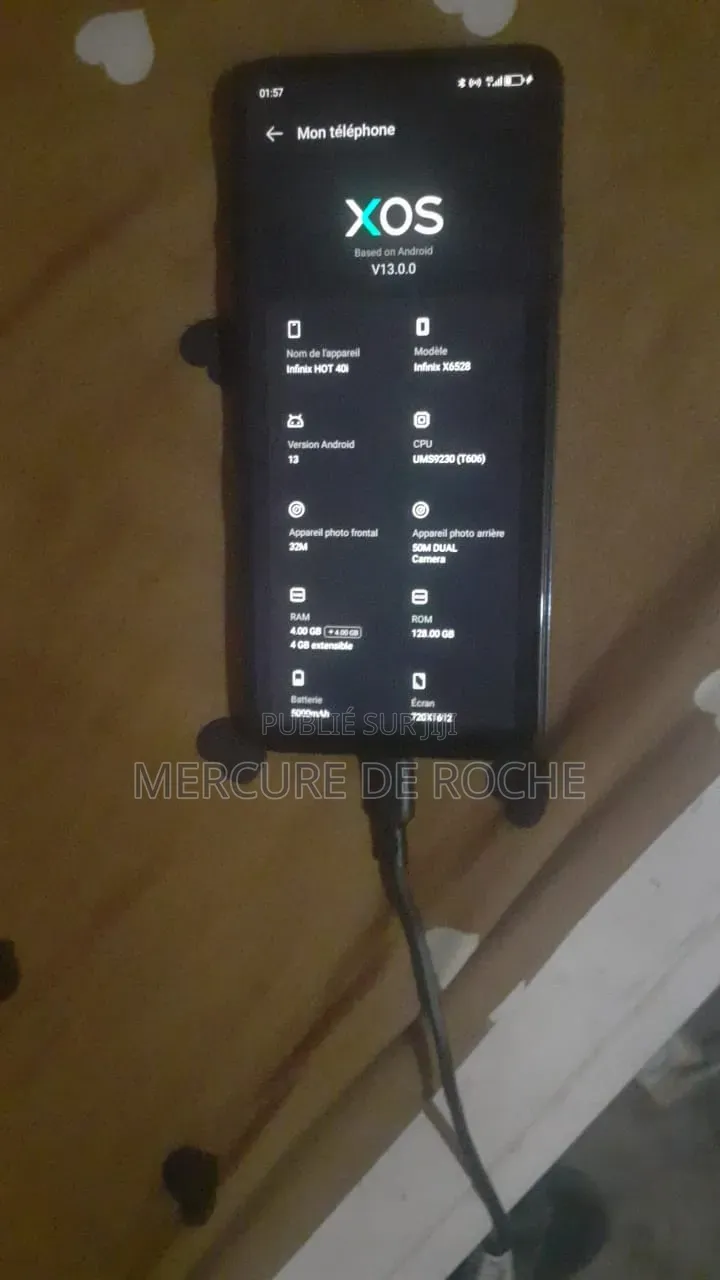 Infinix Hot 40i 128 GB Bleu
