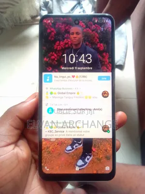Nouveau Oale Hot 40i 64 GB Argenté