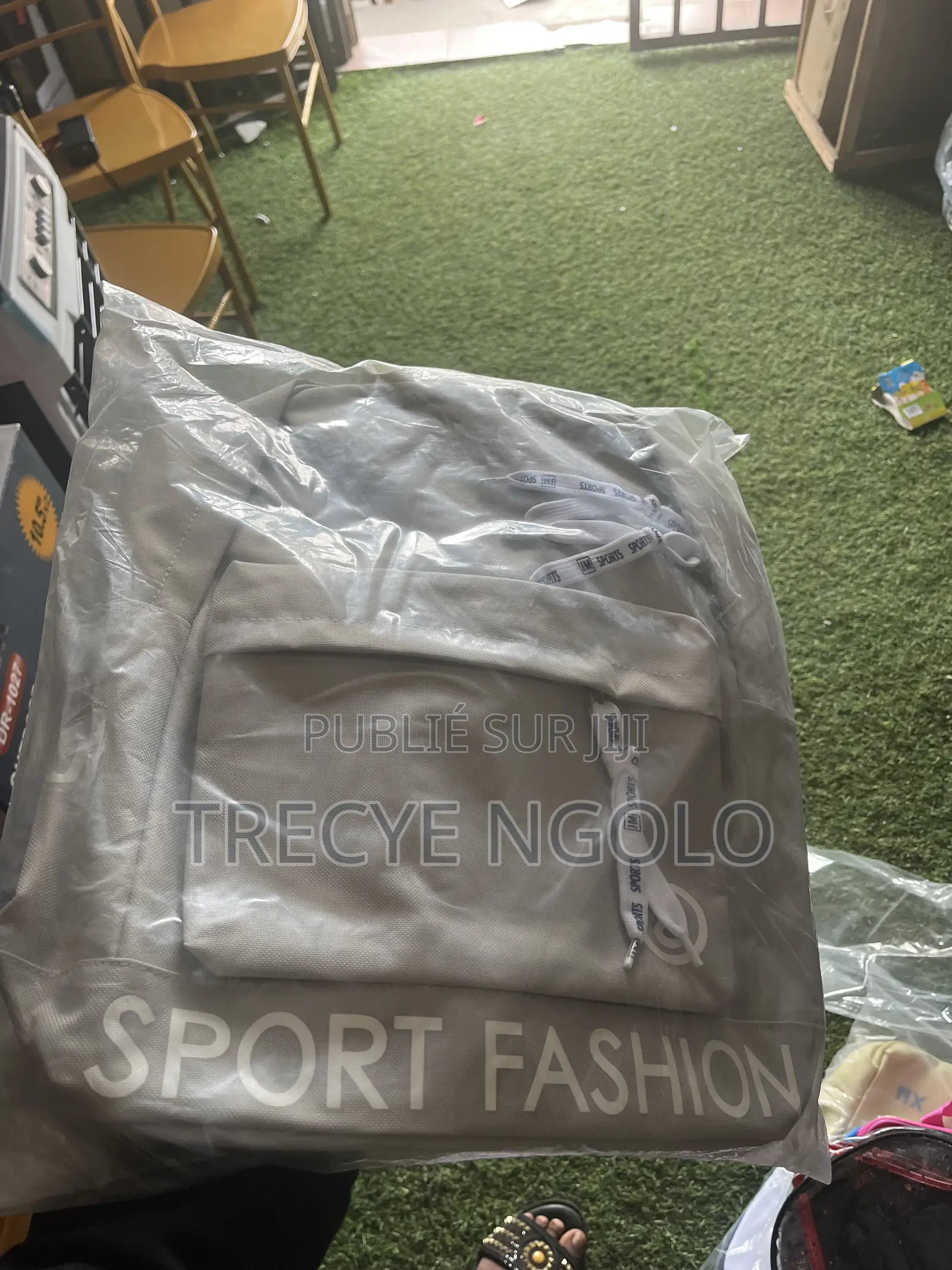 Vente Des Sacs À Dos