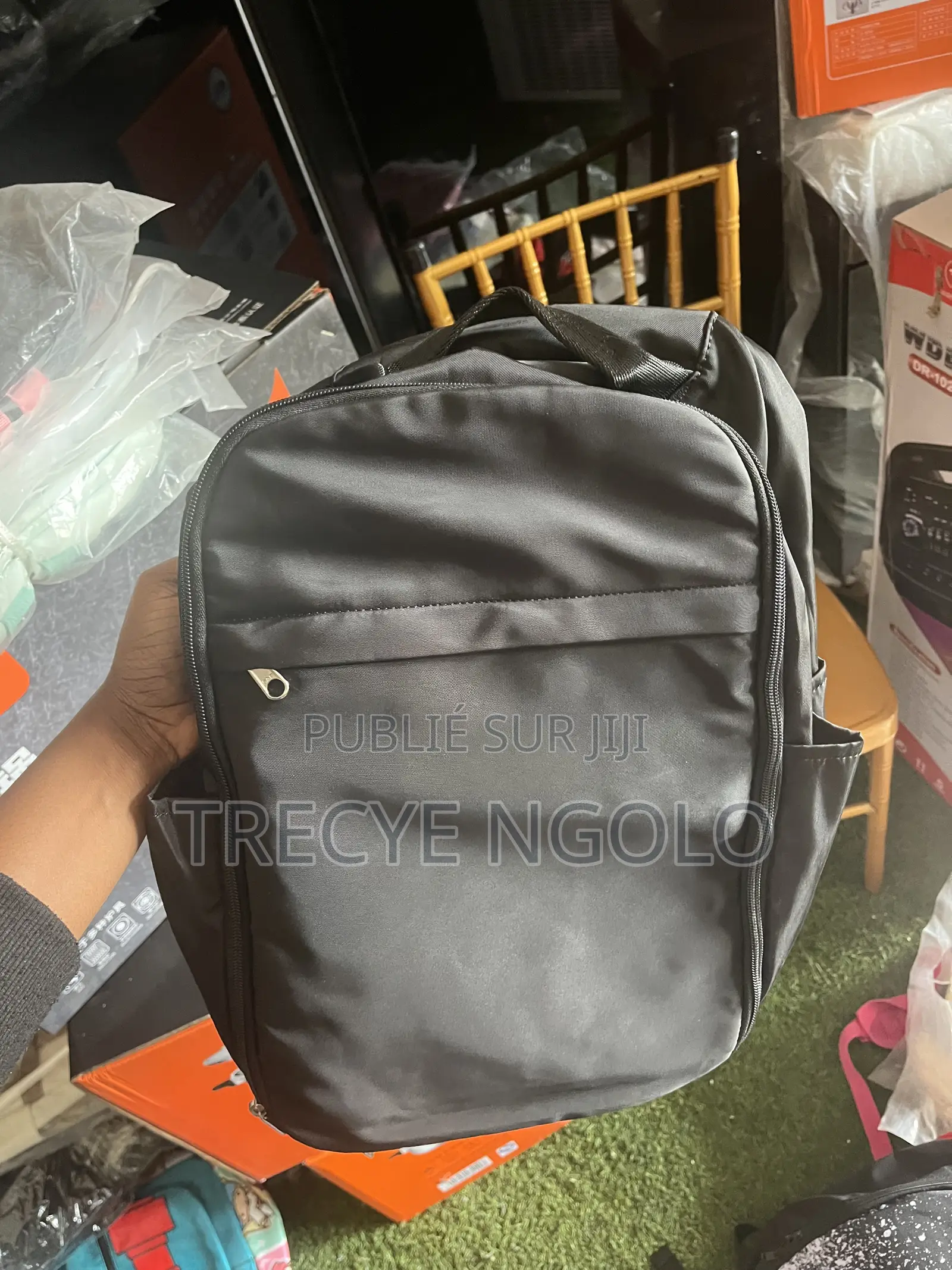 Vente Des Sacs À Dos