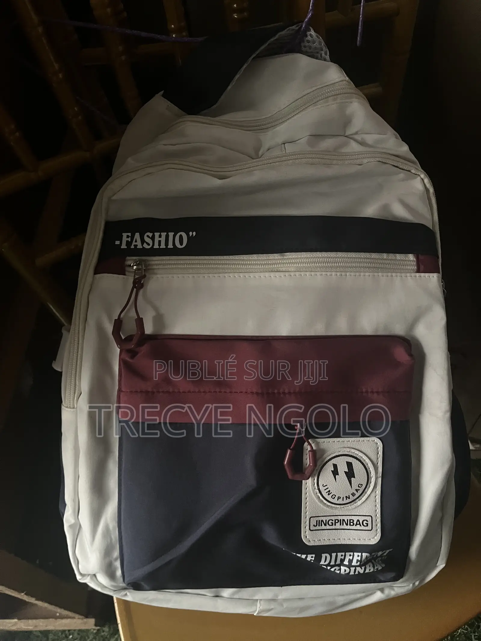 Vente Des Sacs À Dos