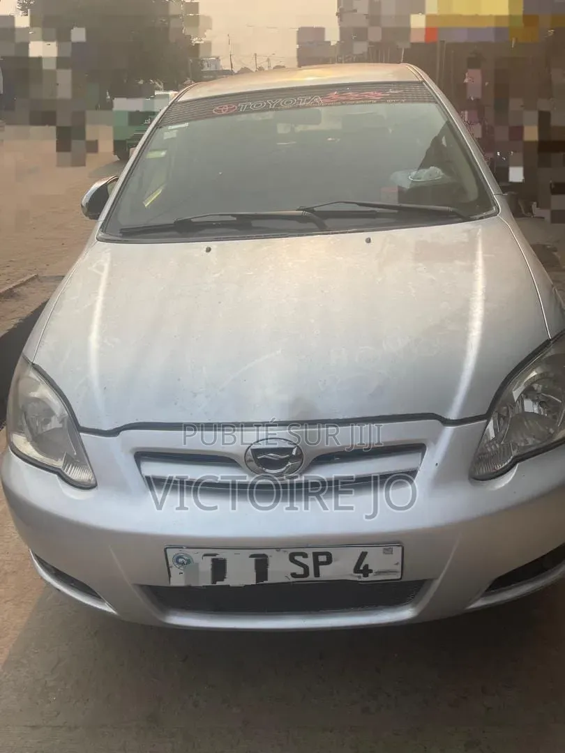 Toyota Corolla 2016 Gris