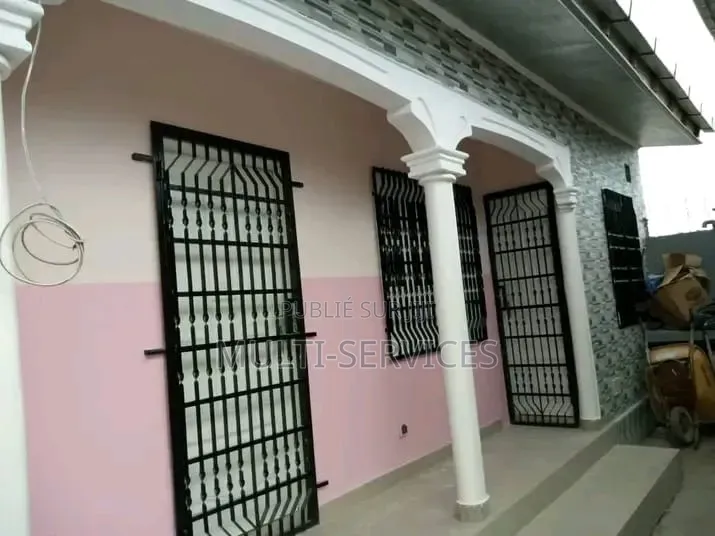 5chbre Appartement dans Multiservices, Tié-Tié à Vendre