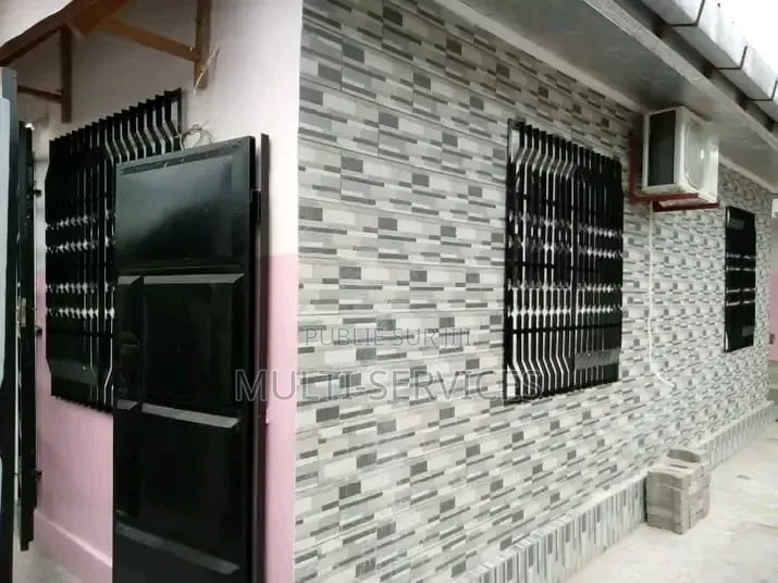 5chbre Appartement dans Multiservices, Tié-Tié à Vendre