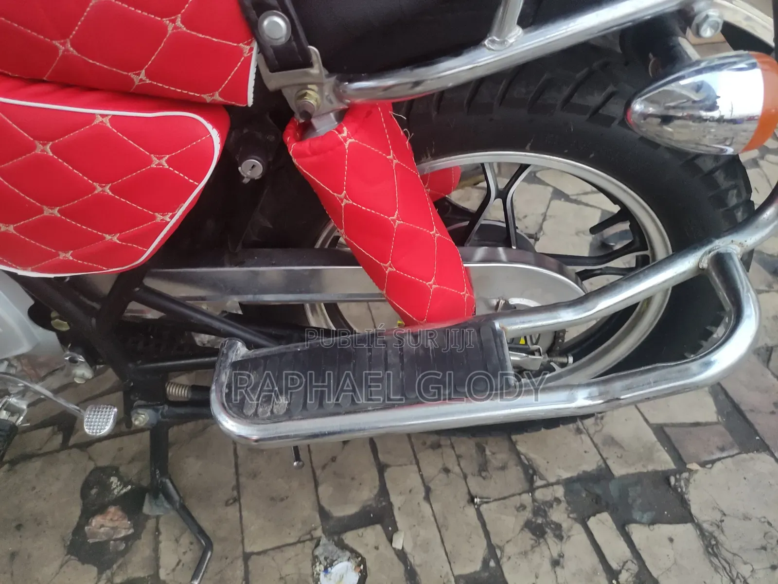 Nouveau KTM Duke 125 2025 Rouge