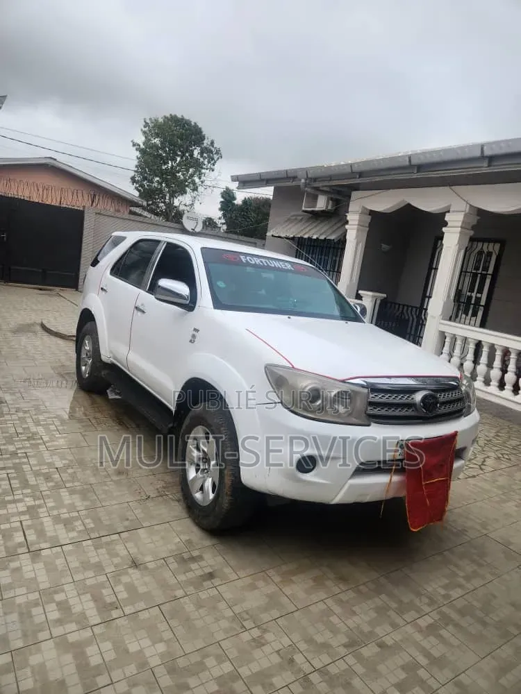 Toyota Fortuner 2016 Blanc