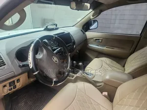 Toyota Fortuner 2016 Blanc