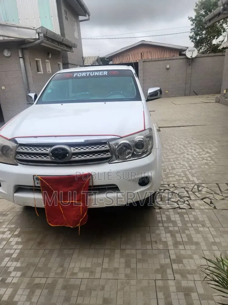 Toyota Fortuner 2016 Blanc