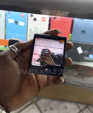 Nouveau Samsung Galaxy Z Flip 5 256 GB Gris