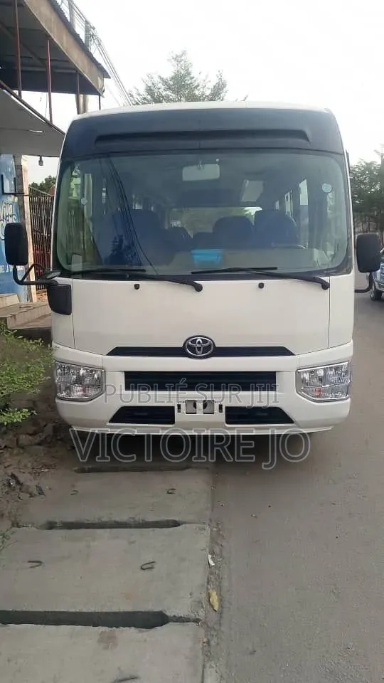 Toyota Sous-verre 2019 Blanc