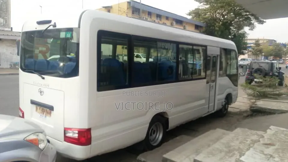 Toyota Sous-verre 2019 Blanc