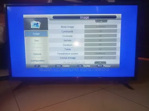 C'est Une TV Simple Avec Connectique HDMI/USB