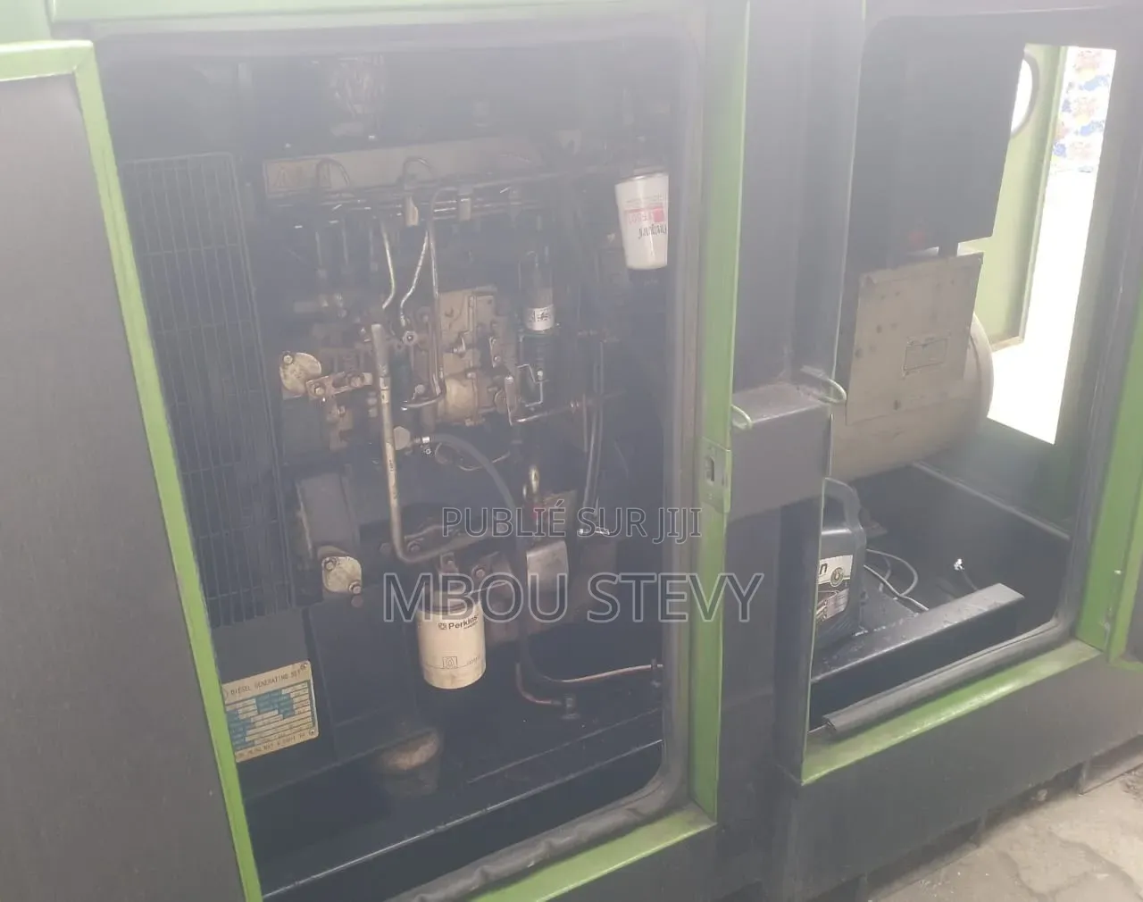 Mise en Vente d'Un Moteur De Marque Perkins Puissance 30 kVA