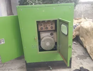 Mise en Vente d'Un Moteur De Marque Perkins Puissance 30 kVA