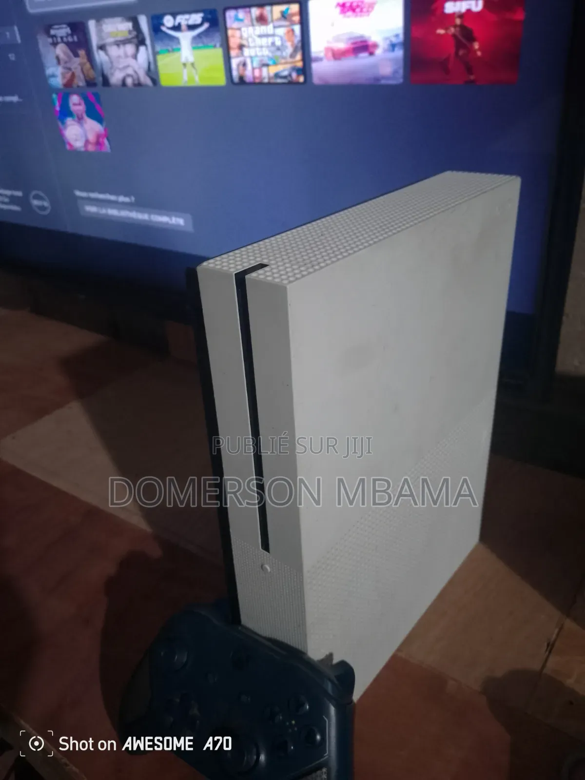 Xbox One S Ultra Slim Avec 9 Jeux. +2nettes d'origines.q