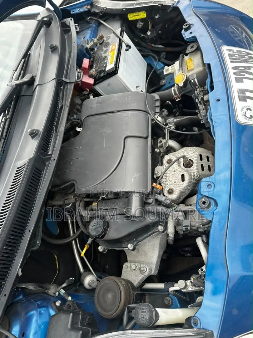 Toyota Yaris 2010 Bleu