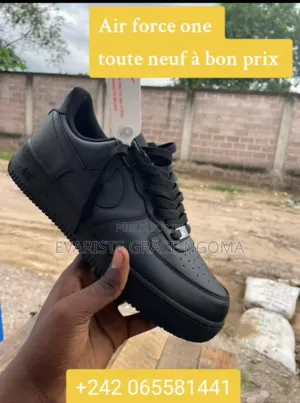 Fermé Et Autres Accessoires