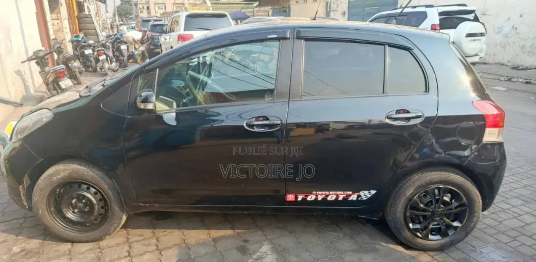 Toyota Yaris 2018 Noir