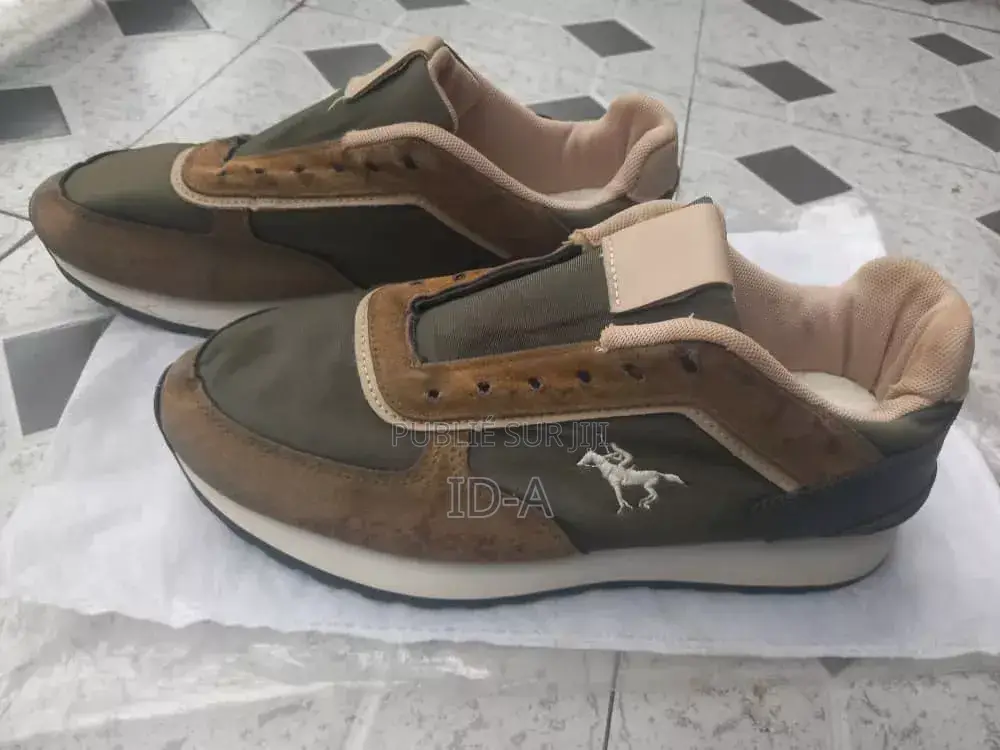Baskets Style Polo Taille 40 - Parfaites Avec Les Tenues Congo