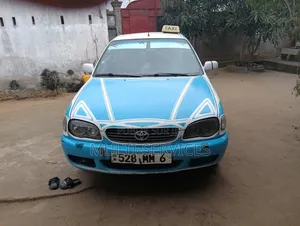 Toyota bB 2018 Blanc