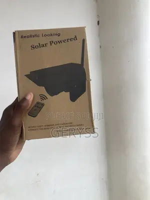 Projecteur Solaire LED Avec Détecteur De Mouvement - Effet Caméra