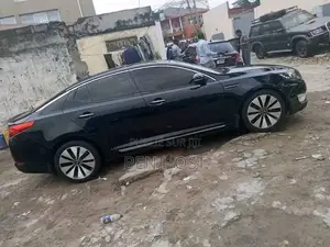 Kia K5 2.0 500h 2014 Noir