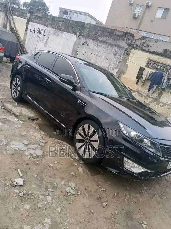 Kia K5 2.0 500h 2014 Noir