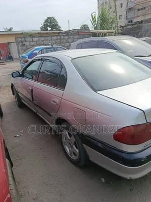 Toyota Corolla 2025 Bleu