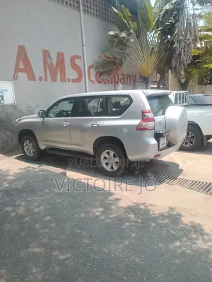 Toyota Land Cruiser Prado 2015 Gris
